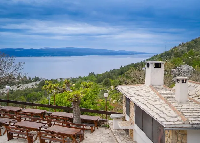 Miro * Baška Voda